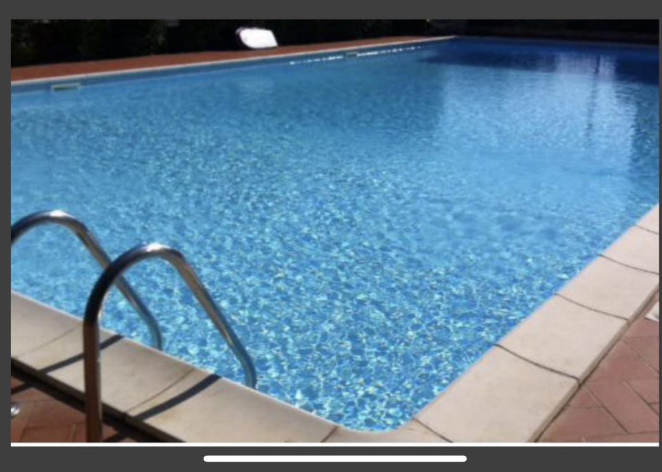 AIRPORT-MARINA-CITY-BEACHES-TAXI-GARDEN-AiR COND-WI FI Apartment in Olbia