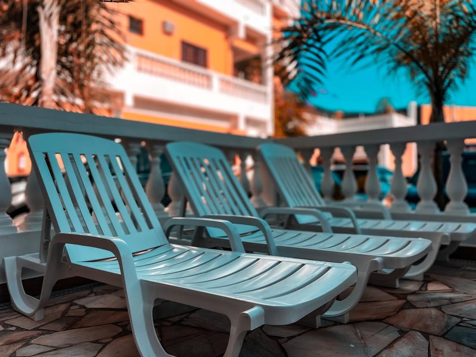 sunbed