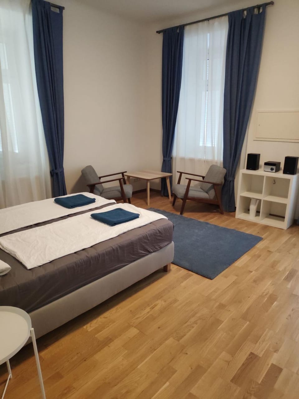 Living room, Bedroom