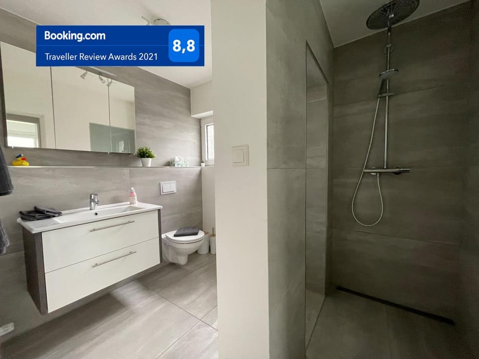 Property building, Bathroom