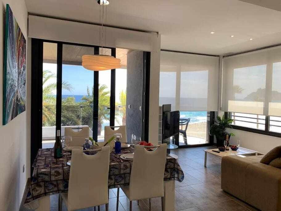 Apartamento de lujo en primera linea de playa Apartment in Benidorm