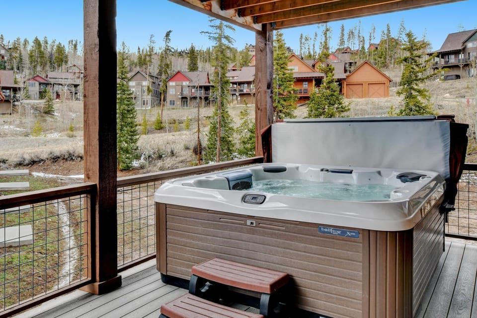 Hot Tub