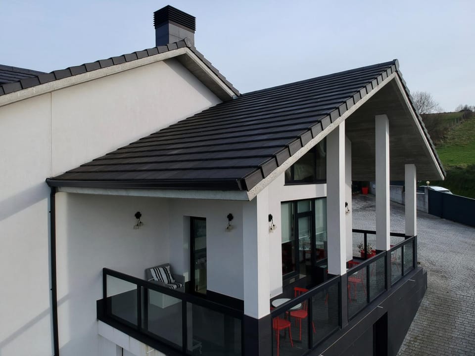 Property building, Facade/entrance