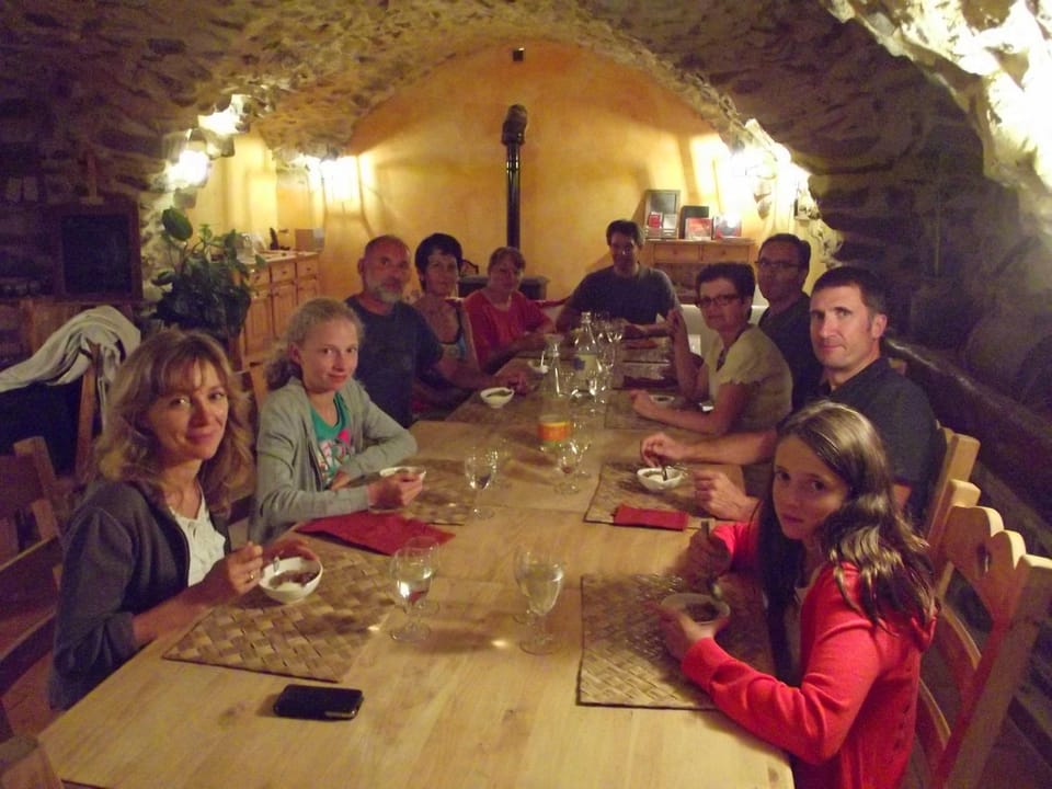 Restaurant/places to eat, Food