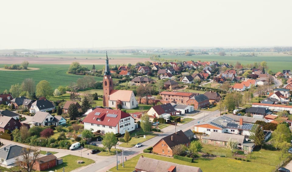 Natural landscape, Street view