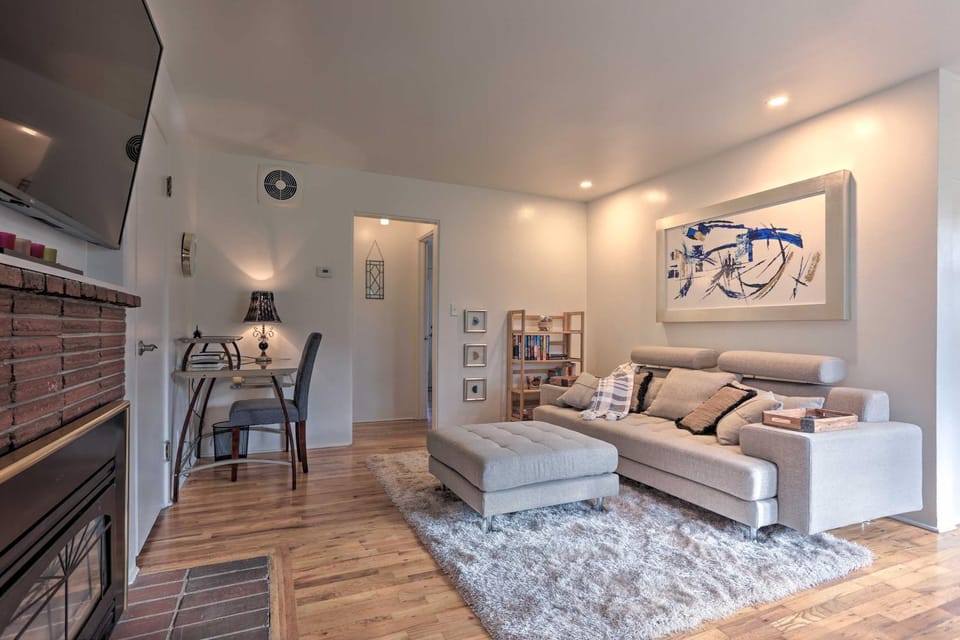 Couple’s Getaway in North End Boise - Walk to Dtwn House in Boise