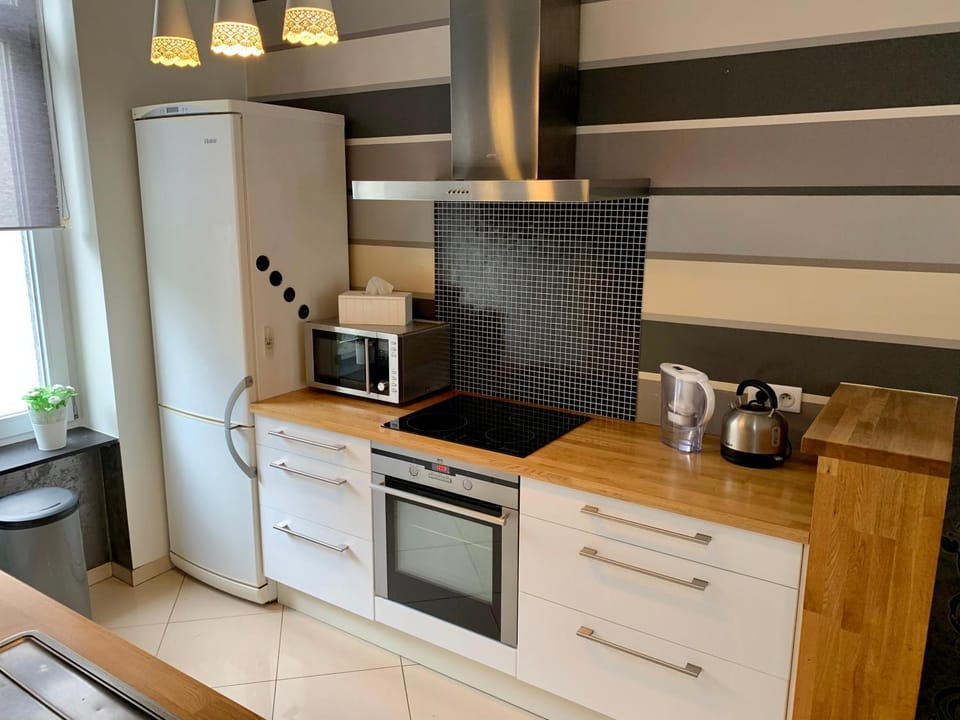 Coffee/tea facilities, Kitchen or kitchenette