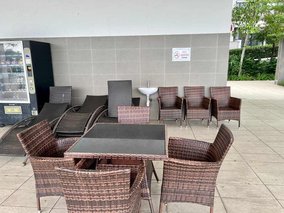 Seating area
