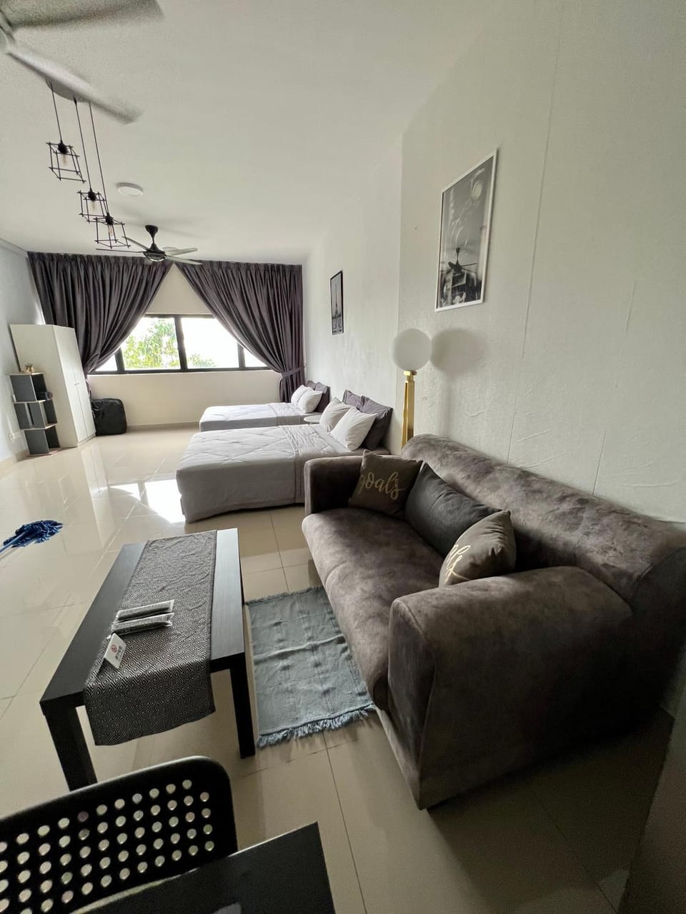 Photo of the whole room