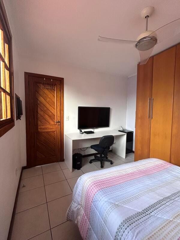 Alugo quarto com internet Campground/ 
RV Resort in Porto Alegre