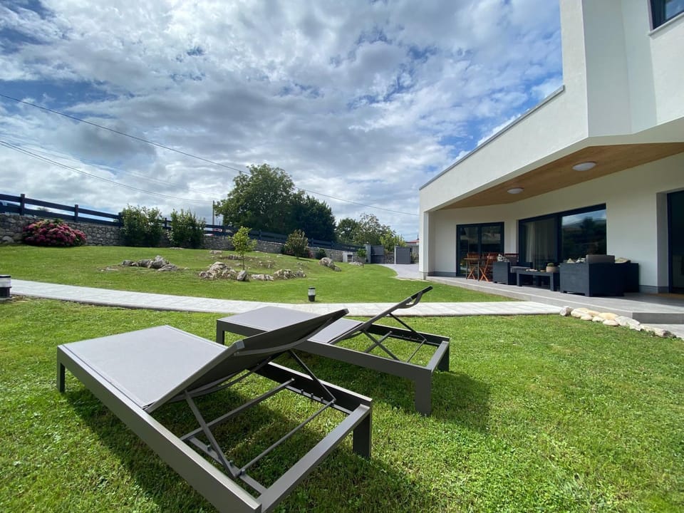La llosina Vivienda Vacacional alquiler íntegro House in Asturias