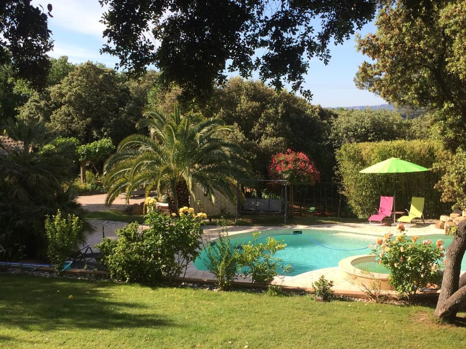 Natural landscape, Garden, Hot Tub, Garden view, Pool view, Swimming pool