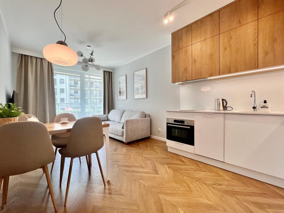 Kitchen or kitchenette, Living room, Seating area, Dining area, stove