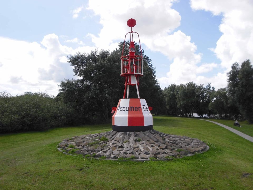 Nearby landmark