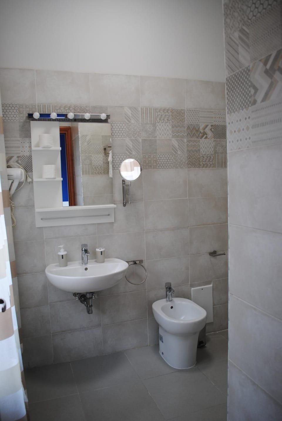 Molo 5 Bed and Breakfast in Naples