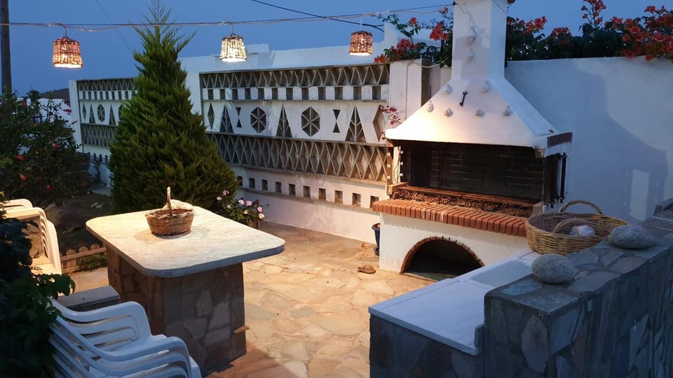 BBQ facilities, Garden