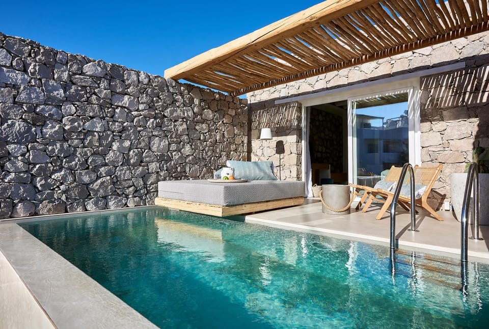 Balcony/Terrace, Swimming pool