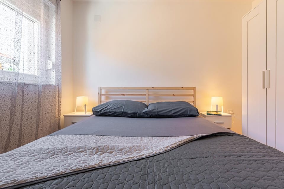 Bona fide Apartment in Šibenik-Knin County, Croatia
