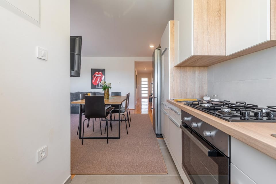 Bona fide Apartment in Šibenik-Knin County, Croatia