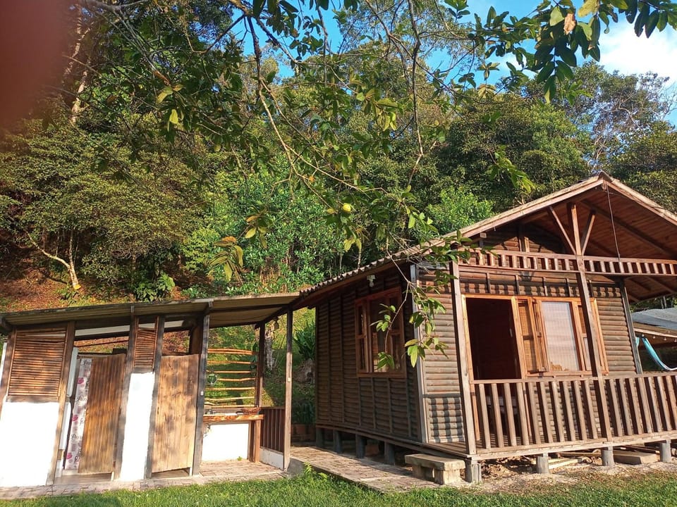 Eco-Cabañas Altozano Nimaima Nature lodge in Cundinamarca, Colombia