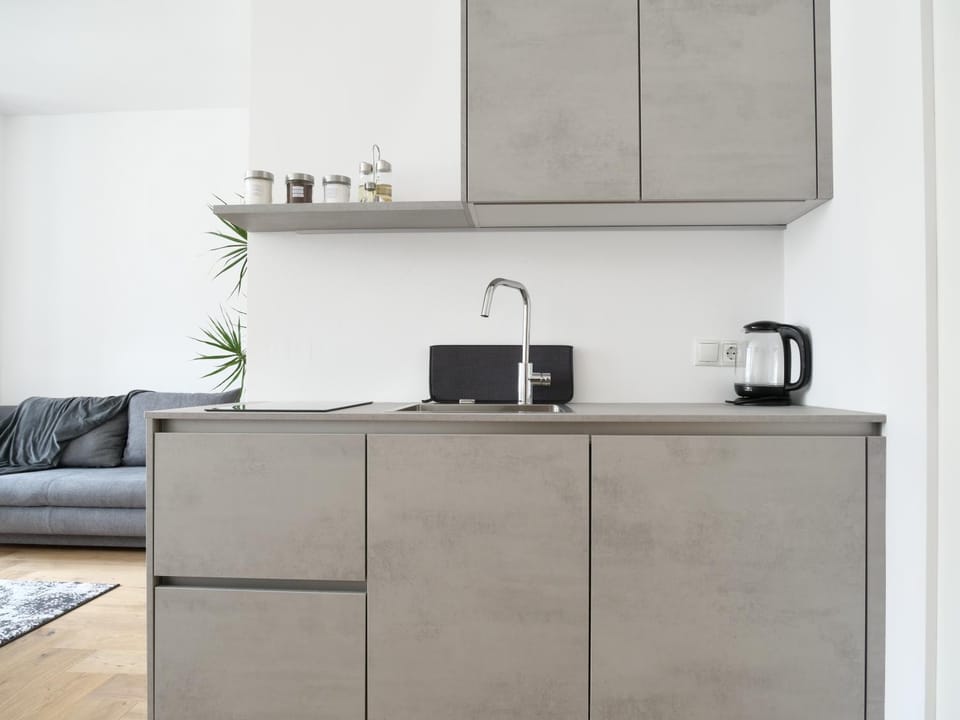 Coffee/tea facilities, Kitchen or kitchenette
