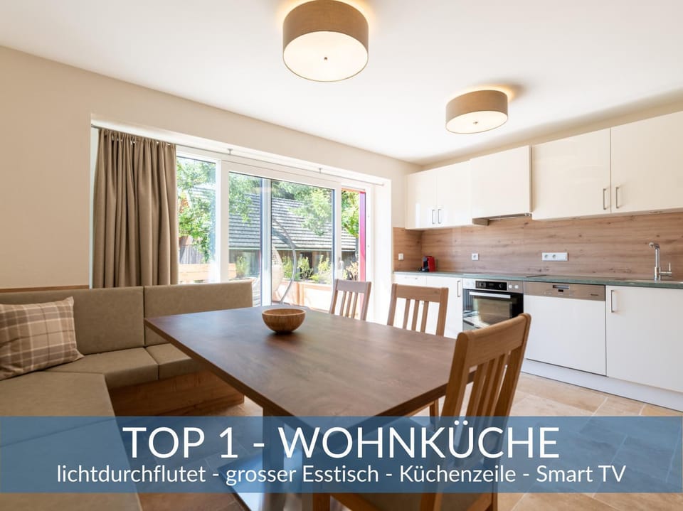 Kitchen or kitchenette, Dining area, dishwasher, kitchen