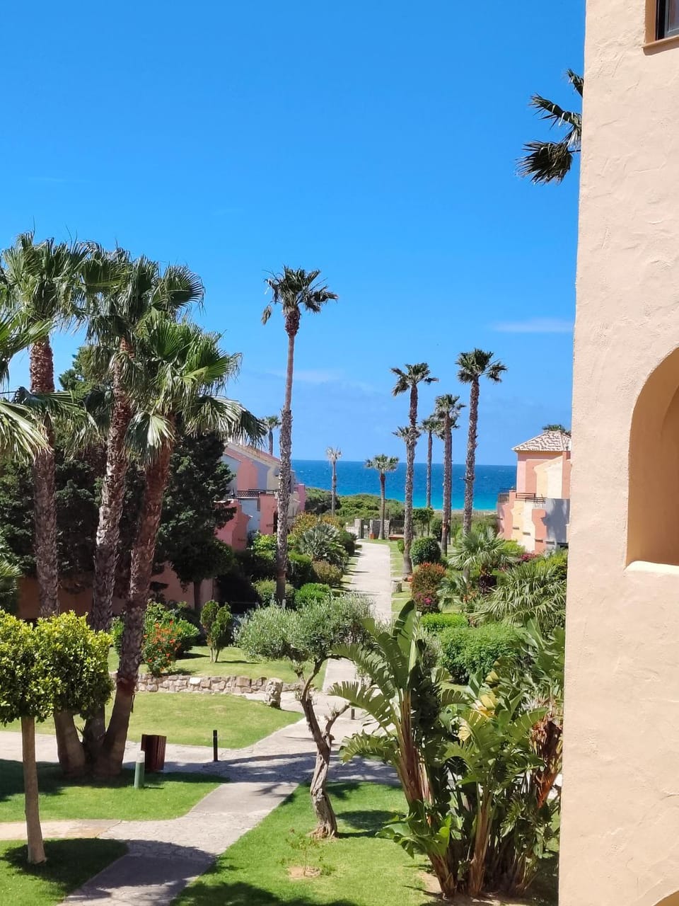 Garden view, Sea view