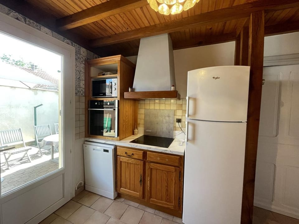 Villa mitoyenne proche plage, 4 pers, 2 ch, terrasse, animaux acceptés - FR-1-379-123 House in Vieux-Boucau-les-Bains