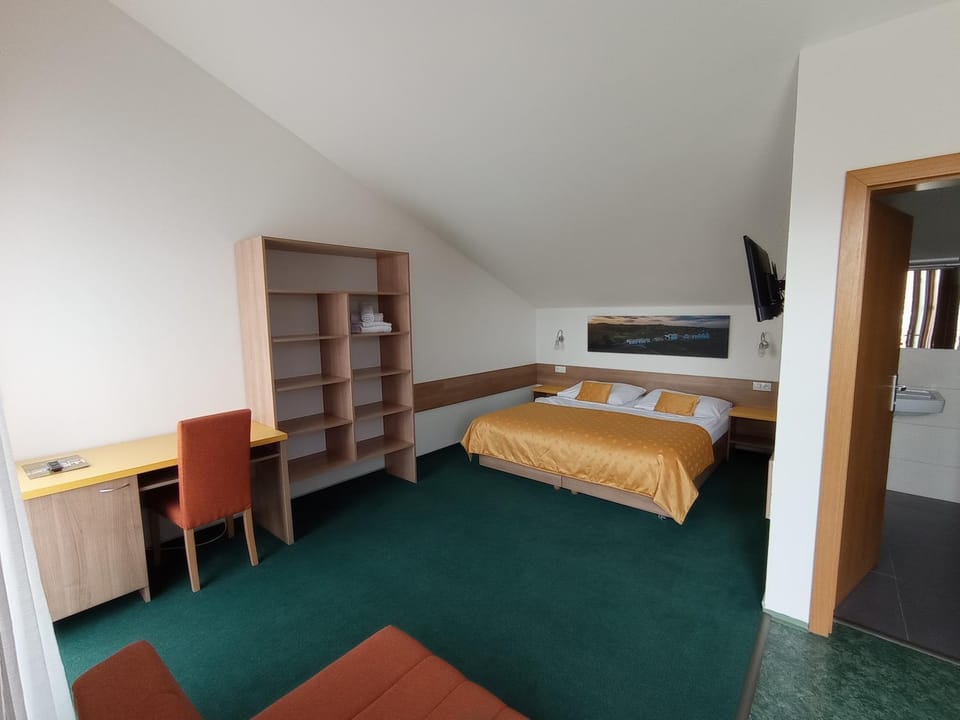 Penzion Volařík Bed and Breakfast in South Moravian Region