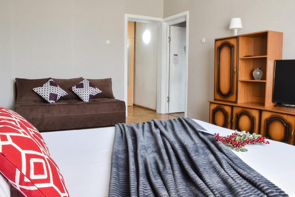 Bed, Photo of the whole room, Bedroom, wardrobe