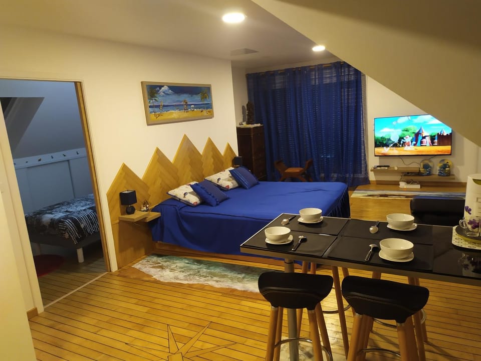 Property building, Living room