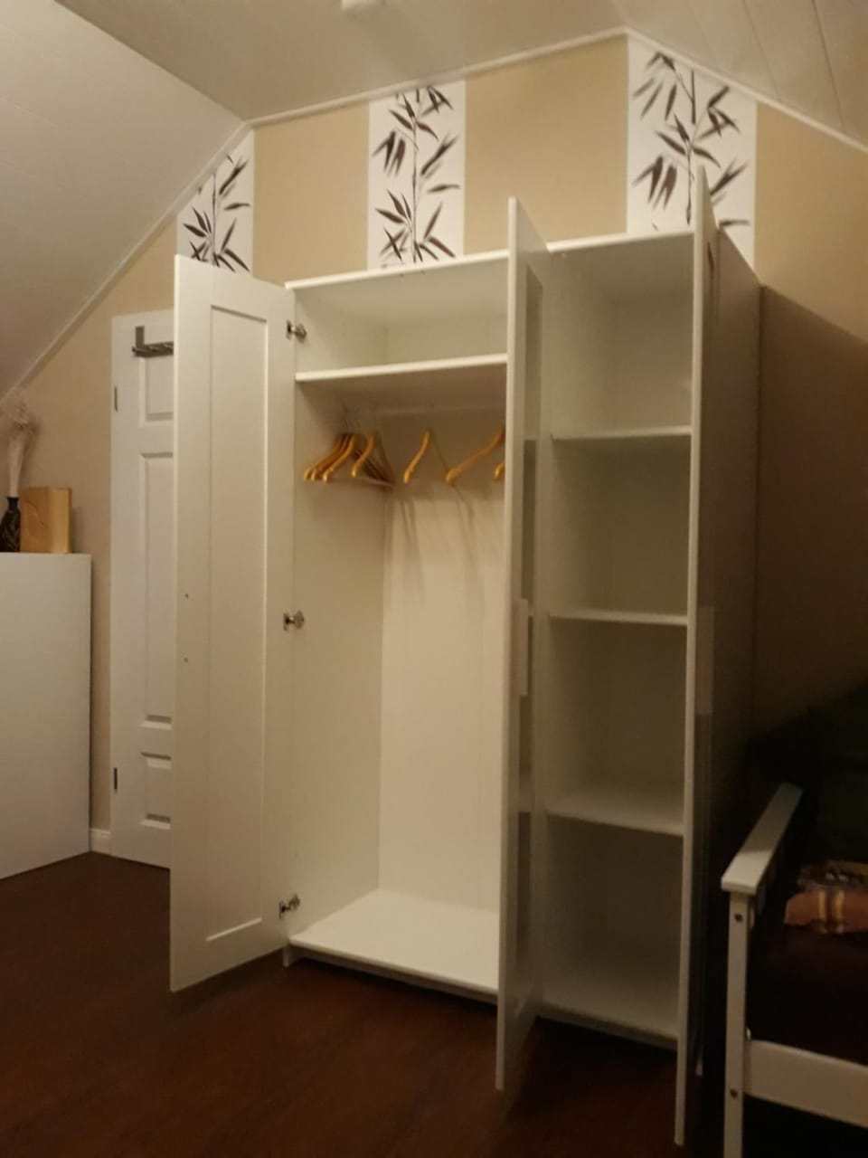wardrobe