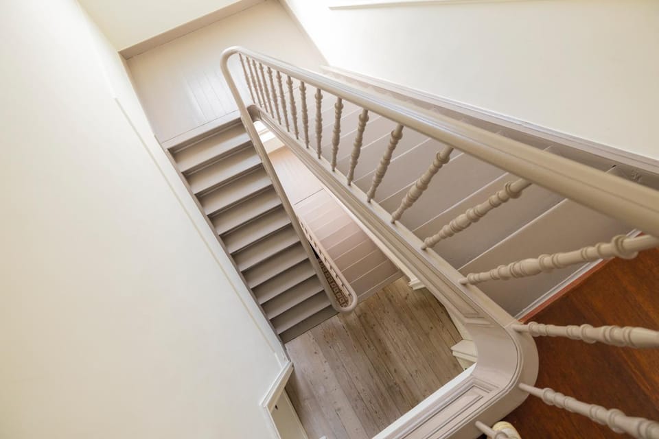 Property building, Internal: Not applicable to any particular room