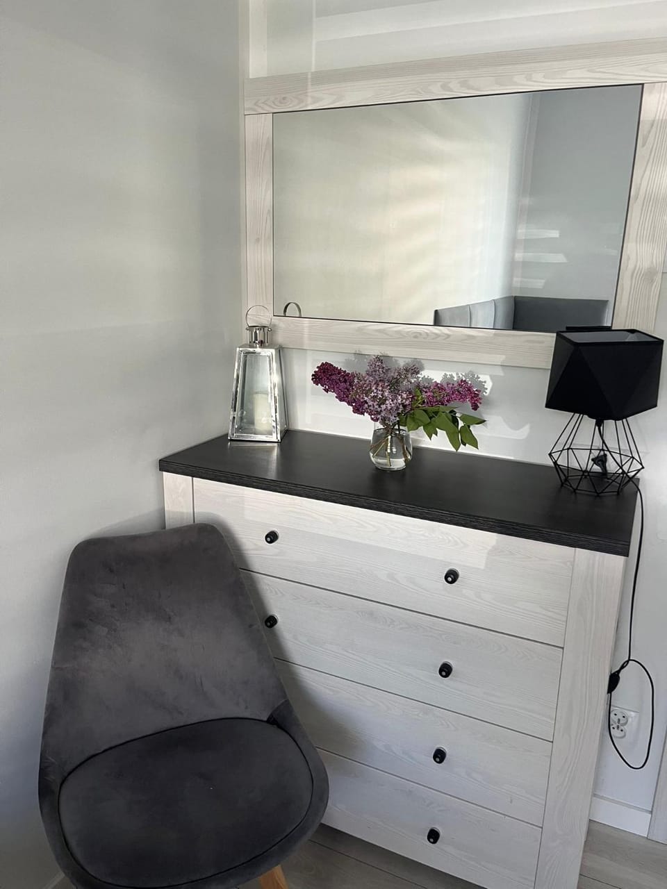 Apartament Happiness Apartment in Lower Silesian Voivodeship