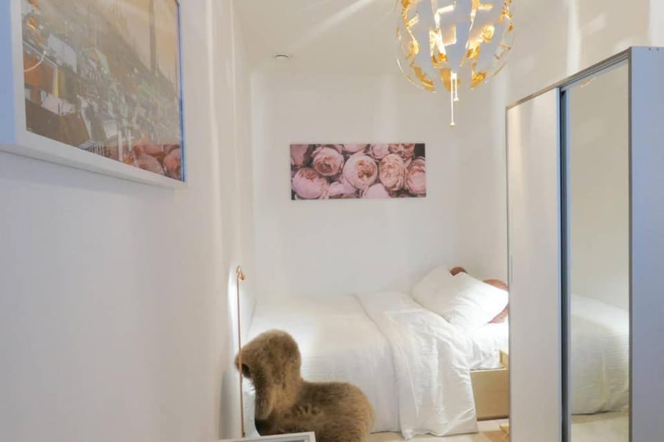 Exquisite apartment, most convenient location, Apt 5. Apartment in Copenhagen