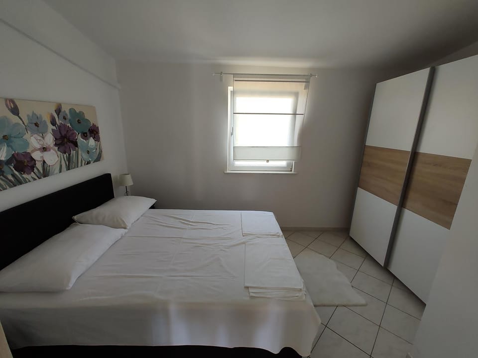 Edith's Olive Garden Apartment in Zadar County