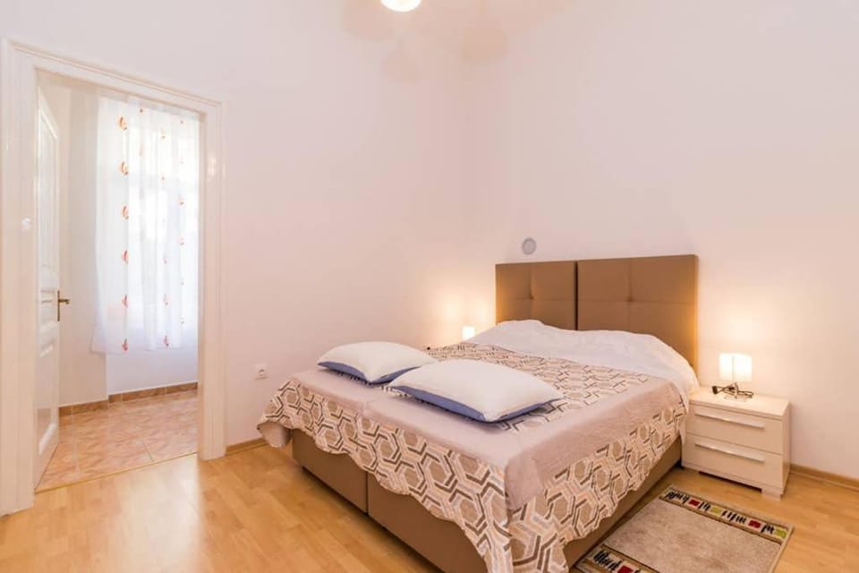 Art Nouveau Near Arena- charming place for couples Apartment in Pula