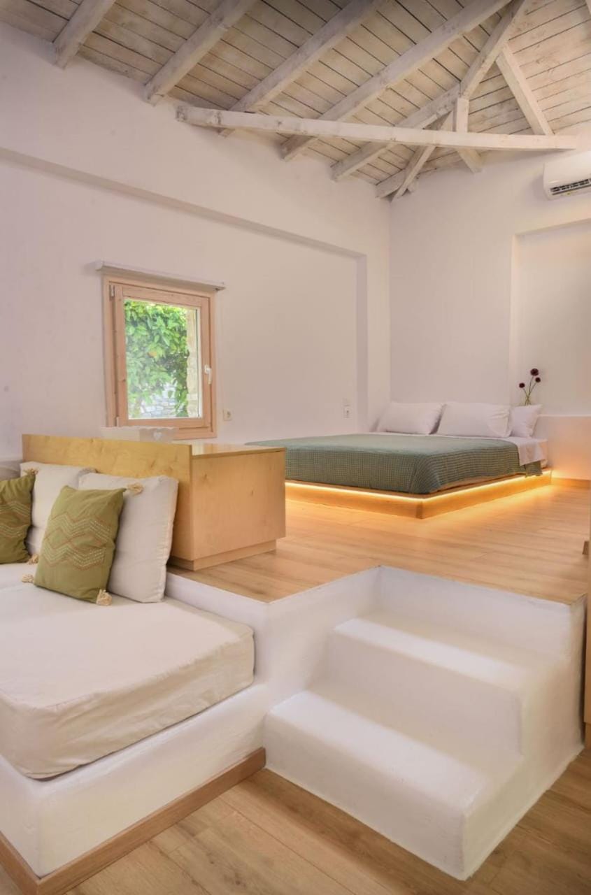 Kladi House renovated 2023 House in Halkidiki