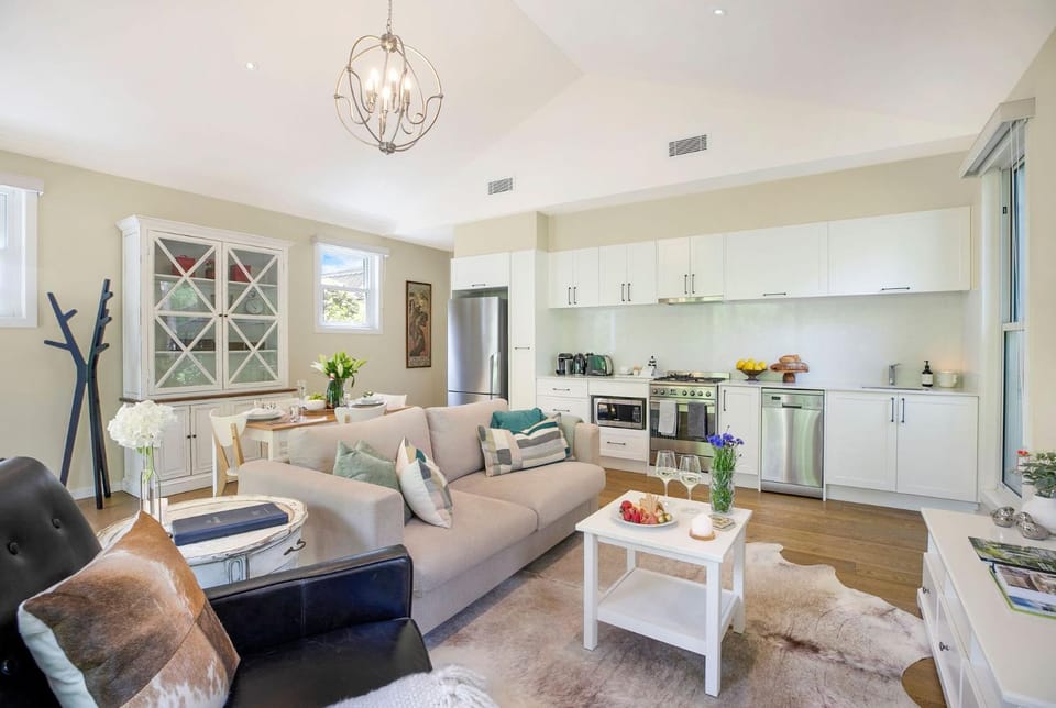 Banyula Annex Apartment in Bowral