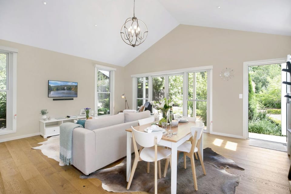Banyula Annex Apartment in Bowral