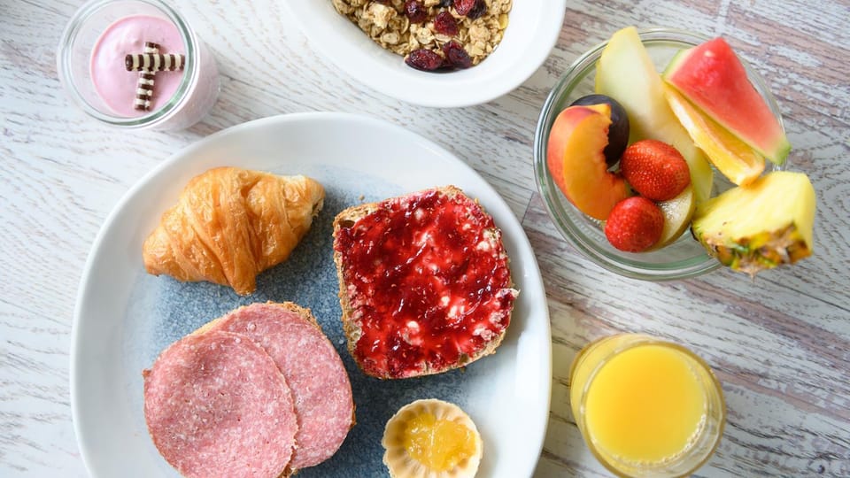 Breakfast, Continental breakfast