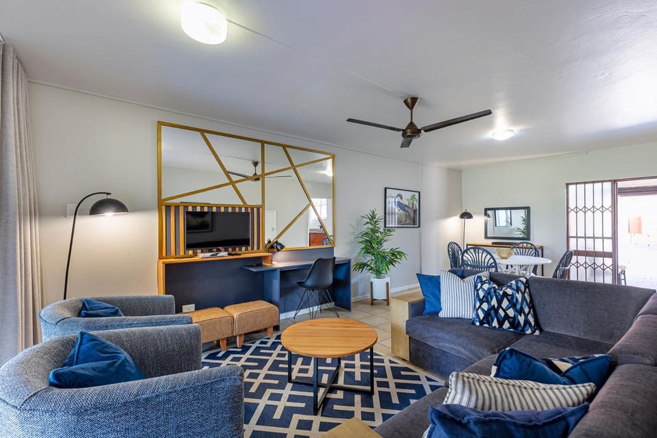 Living room, fireplace