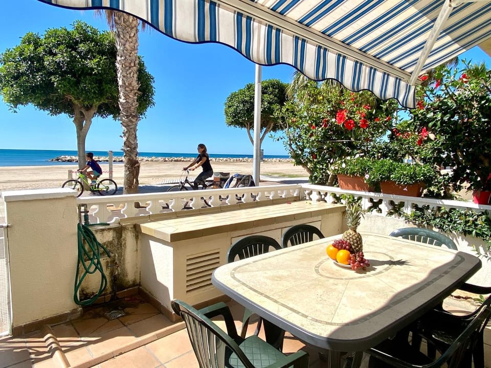Patio, Balcony/Terrace