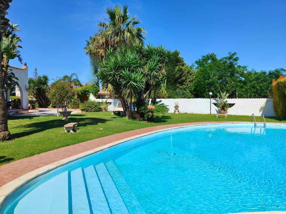 Garden, Garden, Garden view, Garden view, Pool view, Pool view, Swimming pool, Swimming pool