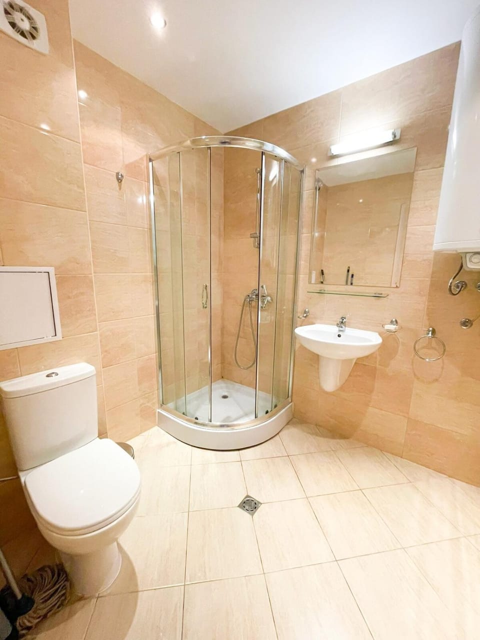 Shower, Toilet, Bathroom