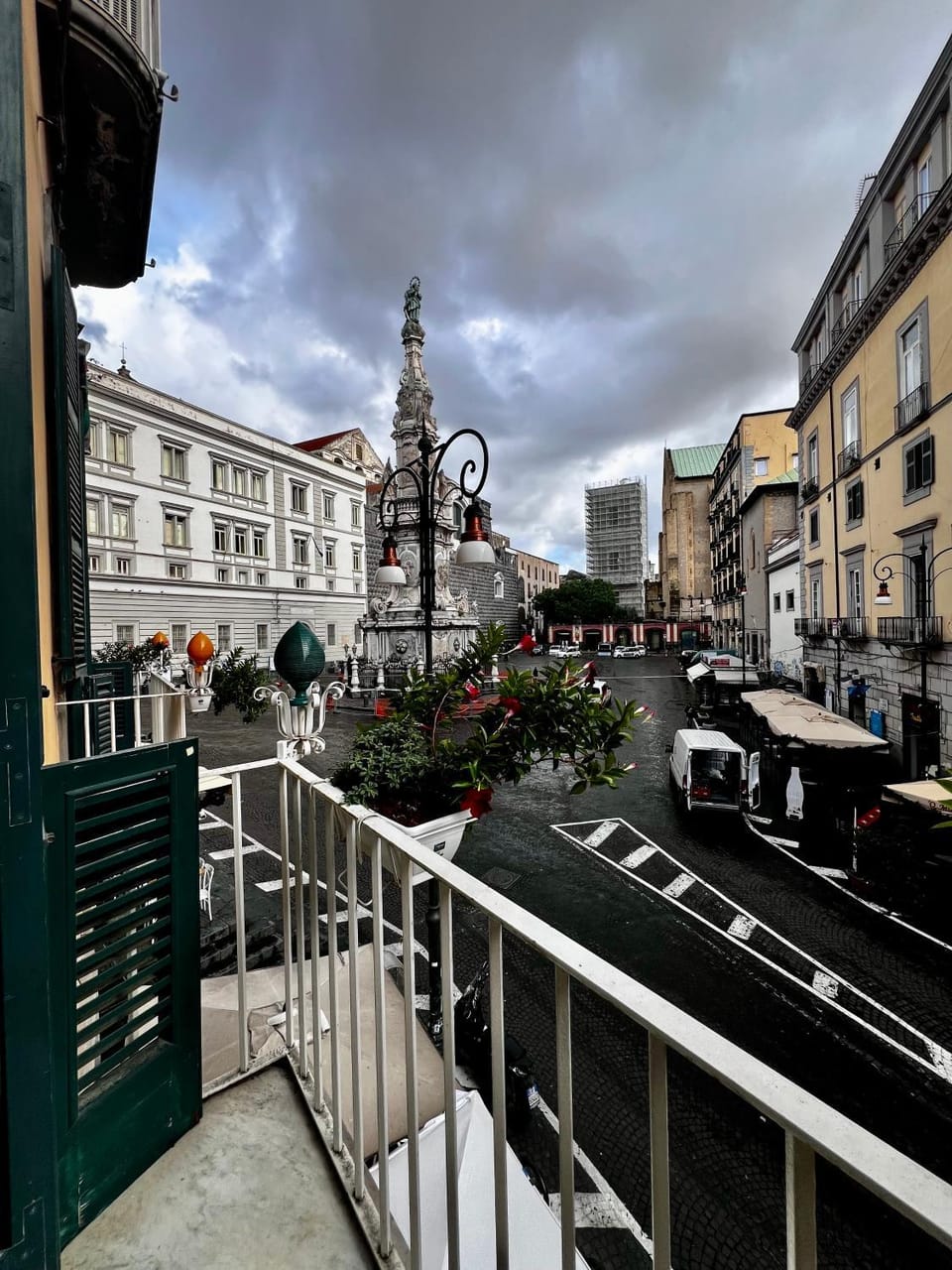 Dimora Donna Elena Bed and Breakfast in Naples