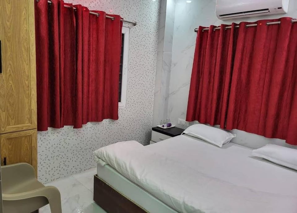 RAJHAT MARANAO House Apartment in India