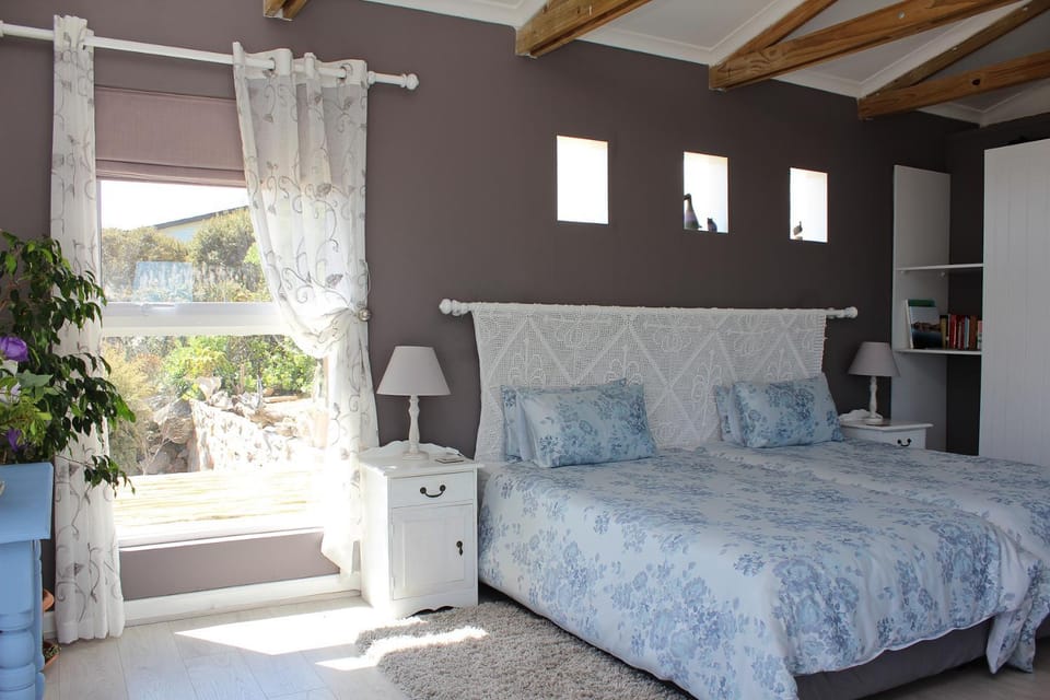Room With a View for Two Apartment in Cape Town