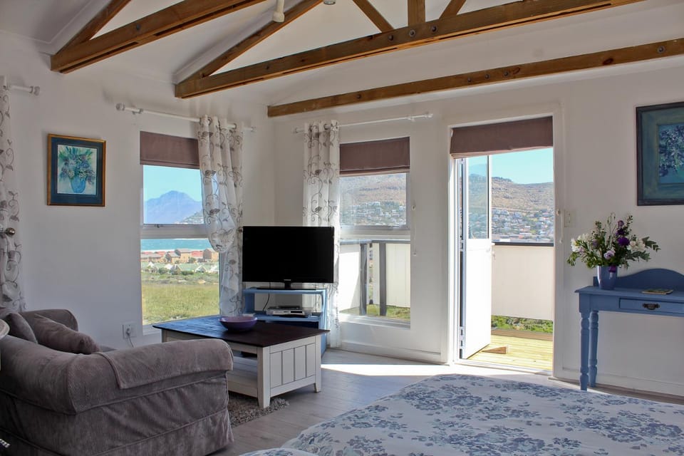 Room With a View for Two Apartment in Cape Town