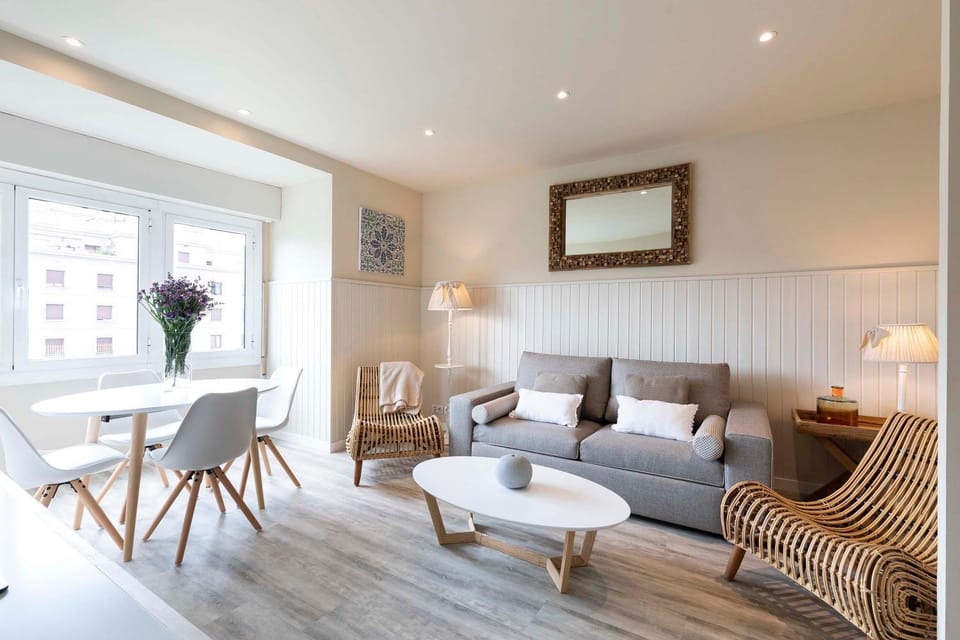 Lounge or bar